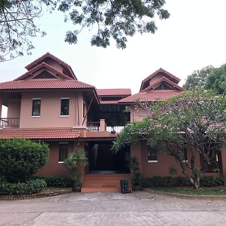 Areena Resort And Hotel Uttaradit Kültér fotó