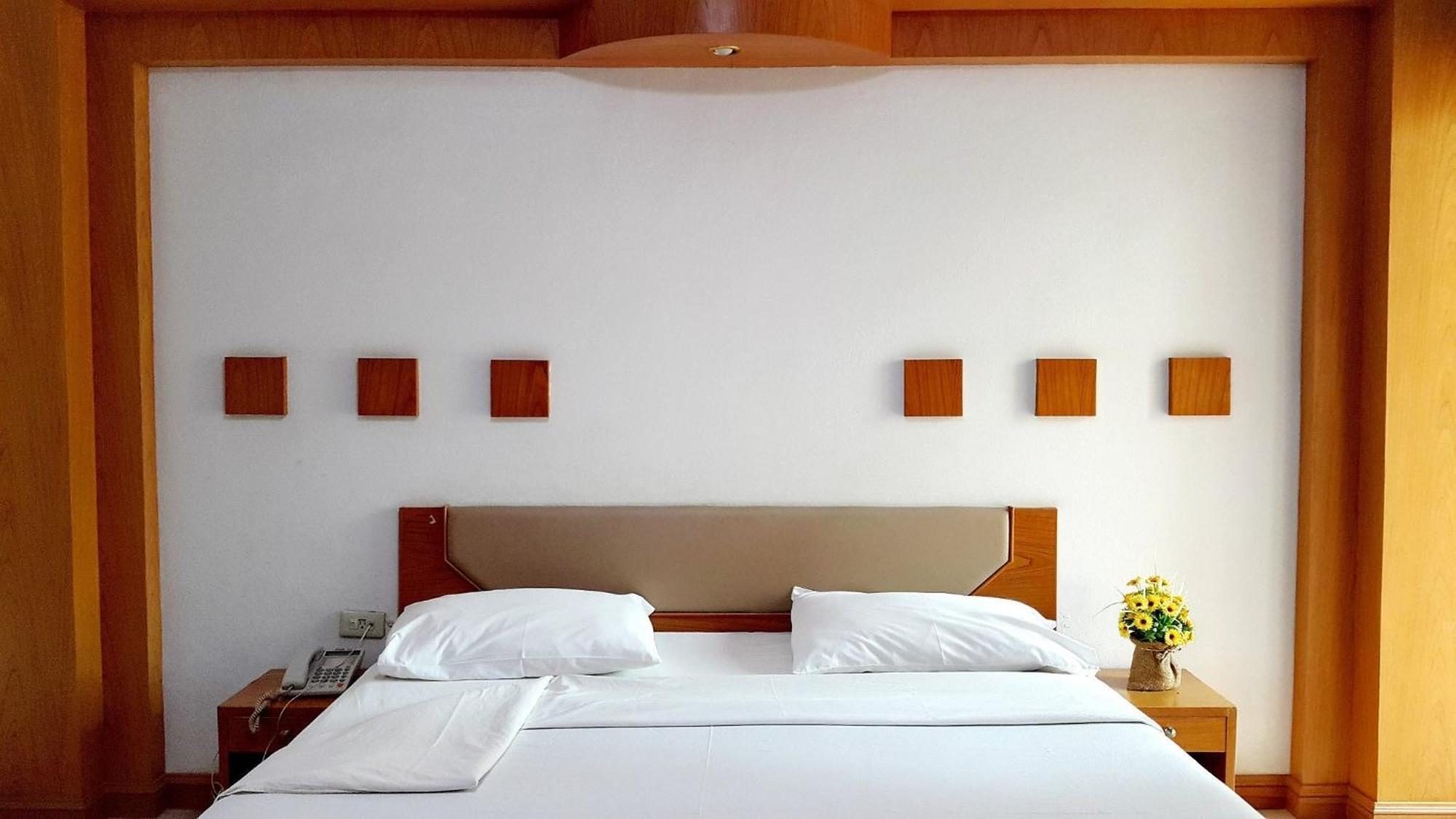 Areena Resort And Hotel Uttaradit Kültér fotó